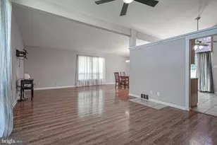 59 Dunn Ln, Pennsville Township, NJ 08070 - Photo 10