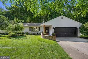 7 Bogart Dr, Pennsville, NJ 08070 - Photo 2