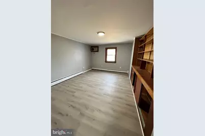 141 W Main Street, Penns Grove, NJ 08069 - Photo 10