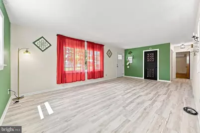 120 Lincoln Drive, Pennsville Township, NJ 08070 - Photo 6