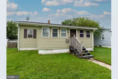 330 Jackson Avenue, Carneys Point, NJ 08069 - Photo 2