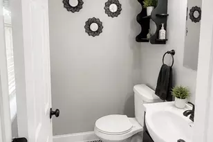 97 Gary Ave, Penns Grove, NJ 08069 - Photo 12