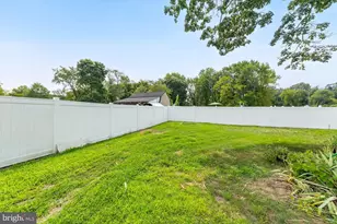 114 E Millbrooke, Woodstown, NJ 08098 - Photo 12