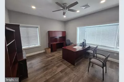 133 N Broadway N #C101, Pennsville Township, NJ 08070 - Photo 2