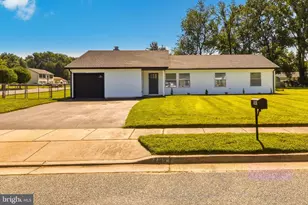 101 Primrose Ln, Carneys Point, NJ 08069 - Photo 1