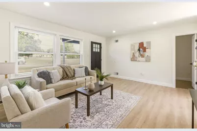 101 Primrose Lane, Carneys Point, NJ 08069 - Photo 6