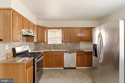 9 S Norman Avenue, Penns Grove, NJ 08069 - Photo 12