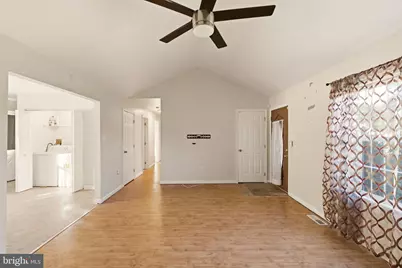 9 S Norman Avenue, Penns Grove, NJ 08069 - Photo 6