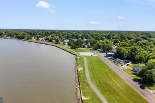 96 Riviera Dr, Pennsville, NJ 08070 - Photo 36