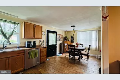 264 Market Street, Carneys Point, NJ 08069 - Photo 8
