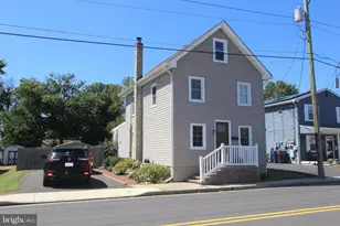 34 Elm St, Woodstown, NJ 08098 - Photo 1