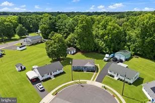 20 Donna Dr, Pedricktown, NJ 08067 - Photo 1
