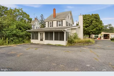 318 S Main Street, Elmer, NJ 08318 - Photo 2