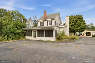 318 S Main St, Elmer, NJ 08318 - Photo 2