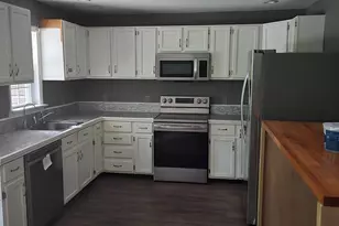 648 Penns Grove Auburn, Carneys Point, NJ 08069 - Photo 6