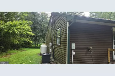 648 Penns Grove Auburn, Carneys Point, NJ 08069 - Photo 4