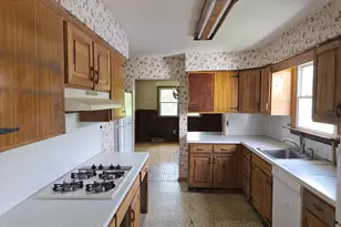 121 Three Bridge Rd, Monroeville, NJ 08343 - Photo 2