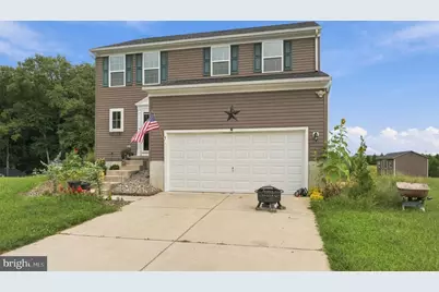 3 Lake Circle Circle, Carneys Point, NJ 08069 - Photo 2