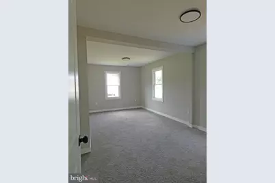 105 E Del A Vue Avenue, Carneys Point, NJ 08069 - Photo 26