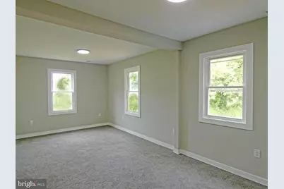 105 E Del A Vue Avenue, Carneys Point, NJ 08069 - Photo 48