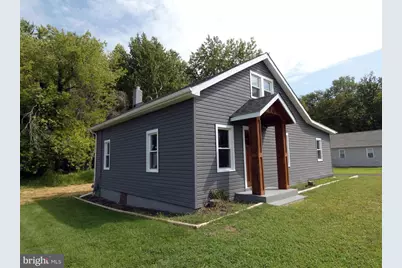 105 E Del A Vue Avenue, Carneys Point, NJ 08069 - Photo 6