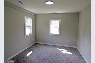 105 E Del A Vue Avenue, Carneys Point, NJ 08069 - Photo 38