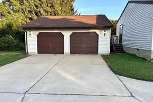 20 University Dr, Pennsville, NJ 08070 - Photo 8