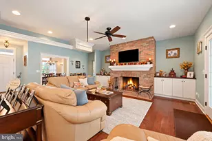 26 Elm St, Woodstown, NJ 08098 - Photo 6