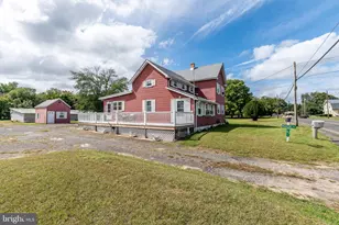 81 Almond Rd, Elmer, NJ 08318 - Photo 16