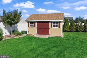 38 Granite Ln, Carneys Point, NJ 08069 - Photo 52