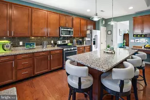 38 Granite Ln, Carneys Point, NJ 08069 - Photo 12