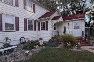 266 C St, Carneys Point Twp, NJ 08069 - Photo 1