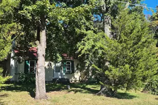 28 Schoolhouse Ln, Pittsgrove Township, NJ 08318 - Photo 1