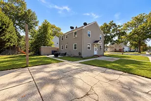 31 W Grant Street W, Woodstown, NJ 08098 - Photo 2