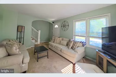 85 Locust Avenue, Pennsville Township, NJ 08070 - Photo 2