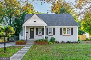 412 Manor Ave, Carneys Point, NJ 08069 - Photo 1