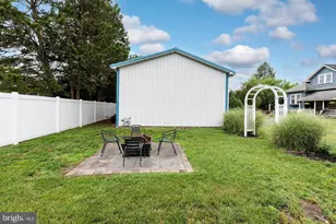 76 Broad St, Elmer, NJ 08318 - Photo 8