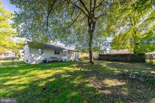 29 Harding Ave, Pennsville Township, NJ 08070 - Photo 4