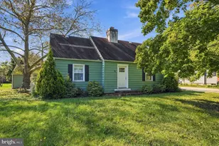 81 N Greenwich St, Alloway, NJ 08001 - Photo 2
