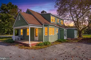 81 N Greenwich St, Alloway, NJ 08001 - Photo 1