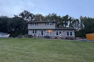 274 S Pennsville Auburn Rd, Carneys Point, NJ 08069 - Photo 1