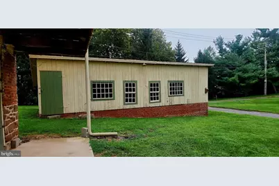 206 E King Street, East Berlin, PA 17316 - Photo 16