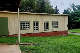 206 E King St, East Berlin, PA 17316 - Photo 16