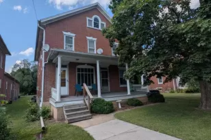 98 E York St, Biglerville, PA 17307 - Photo 2