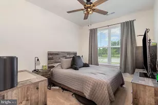 318 Rustic Wood Dr, Gettysburg, PA 17325 - Photo 16