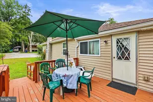 43 Conewago Park Dr, East Berlin, PA 17316 - Photo 2