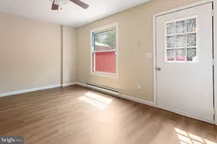 25 Commerce St, New Oxford, PA 17350 - Photo 10