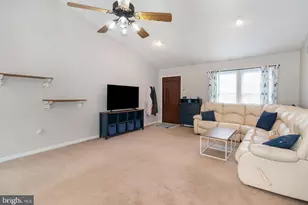 549 Grant Dr, Gettysburg, PA 17325 - Photo 4