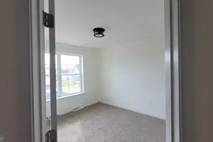 268 Ledger Dr, Hanover, PA 17331 - Photo 10