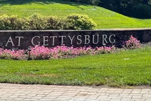 8 N Chamberlain Ct, Gettysburg, PA 17325 - Photo 1